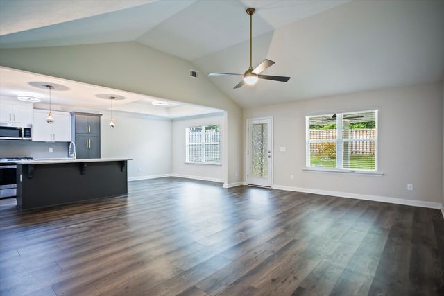 560 Schaver Loop, Aiken, SC 29803