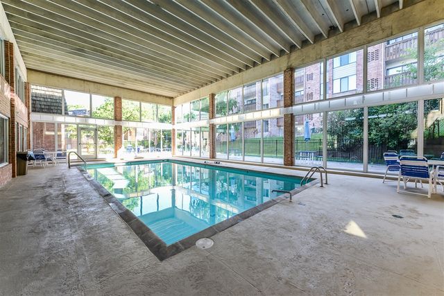 1265 S Maple Road Unit: 305, Ann Arbor, MI 48103