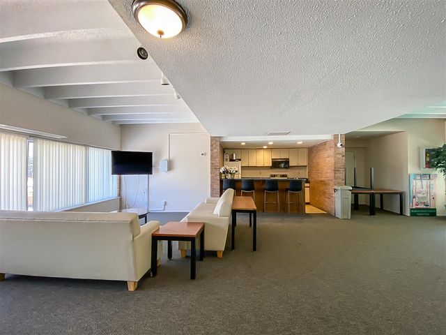 1265 S Maple Road Unit: 305, Ann Arbor, MI 48103