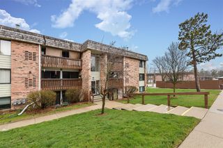 1265 S Maple Road Unit: 305, Ann Arbor, MI 48103