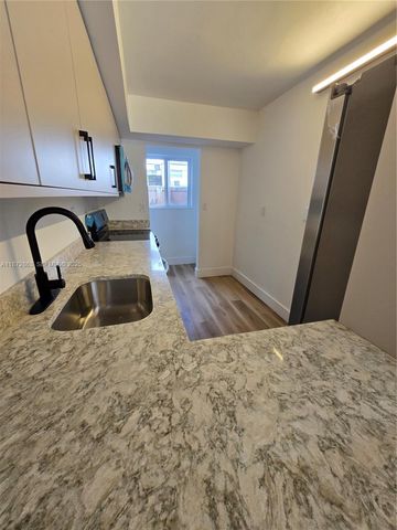 15124 SW 81st Street 102, Miami, FL 33193