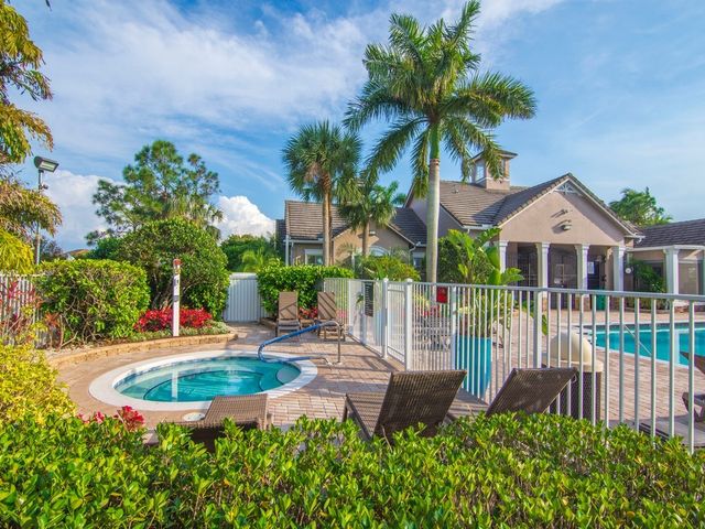 9737 SW Eastbrook Circle, Port St. Lucie, FL 34987