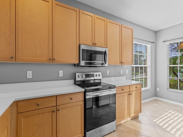 9737 SW Eastbrook Circle, Port St. Lucie, FL 34987