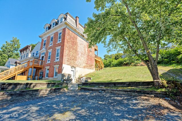 1554 1st Street, Rensselaer, NY 12144