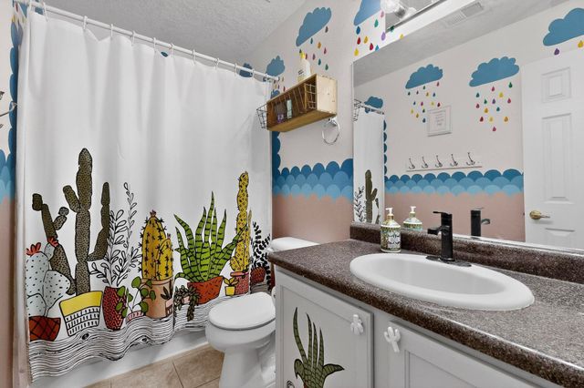 1367 Penasco Road NE, Rio Rancho, NM 87144