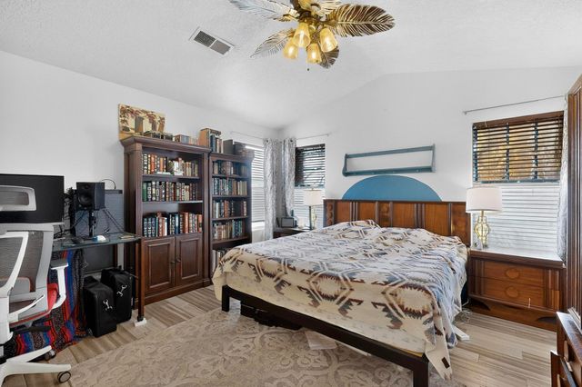 1367 Penasco Road NE, Rio Rancho, NM 87144