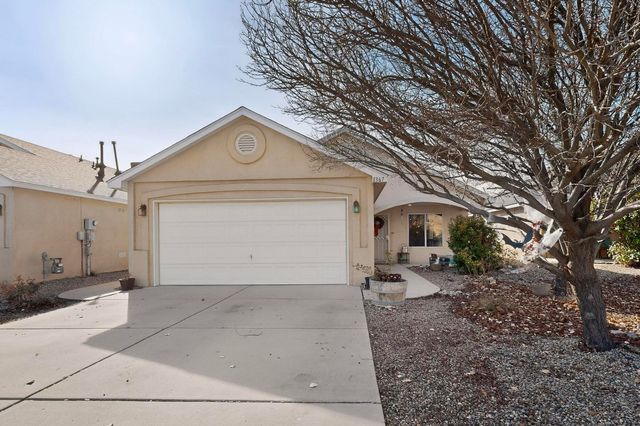 1367 Penasco Road NE, Rio Rancho, NM 87144