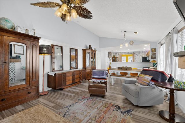 1367 Penasco Road NE, Rio Rancho, NM 87144