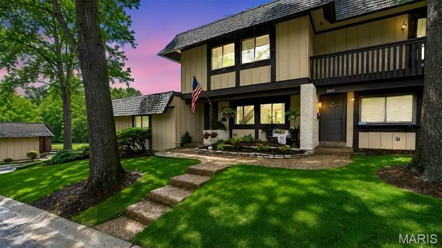 1343 Hampton Road B, St Charles, MO 63303