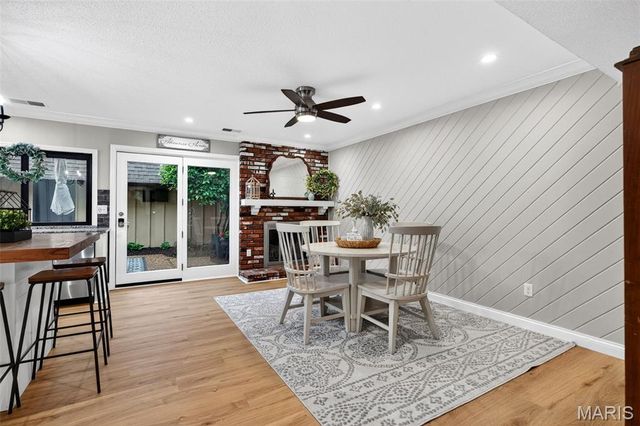 1343 Hampton Road B, St Charles, MO 63303
