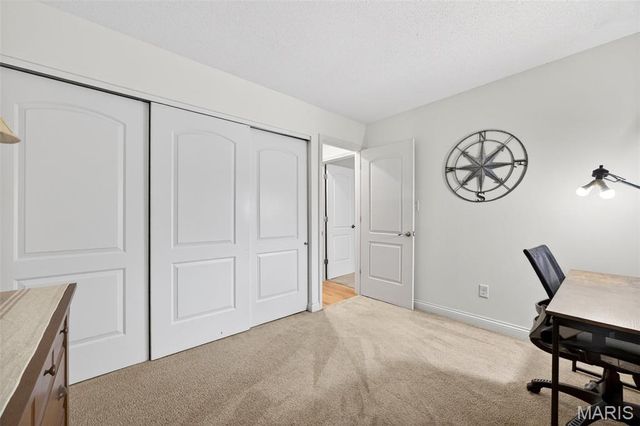 1343 Hampton Road B, St Charles, MO 63303