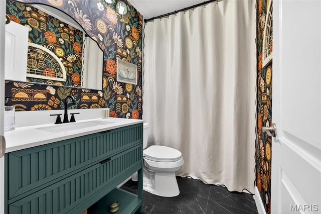 1343 Hampton Road B, St Charles, MO 63303