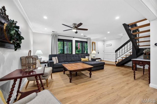 1343 Hampton Road B, St Charles, MO 63303