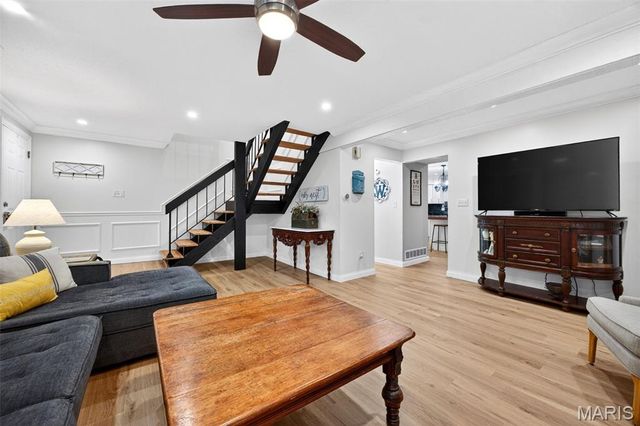 1343 Hampton Road B, St Charles, MO 63303