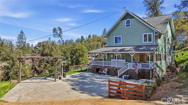5769 Clouds Rest, Mariposa, CA 95338