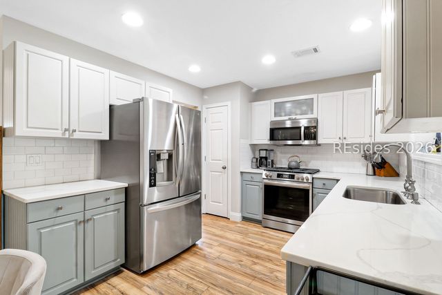 123 Lake Linden Dr, Bluffton, SC 29910