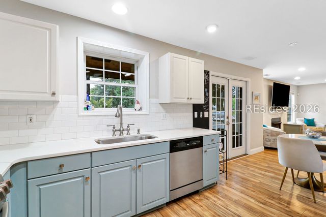 123 Lake Linden Dr, Bluffton, SC 29910