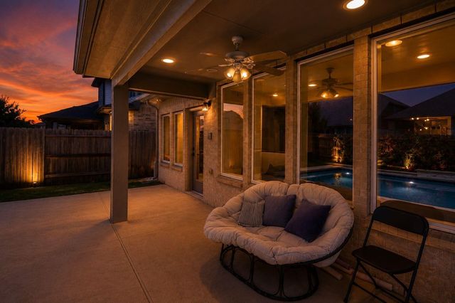 30706 Hawthorn Glen Court, Fulshear, TX 77441
