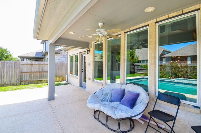 30706 Hawthorn Glen Court, Fulshear, TX 77441