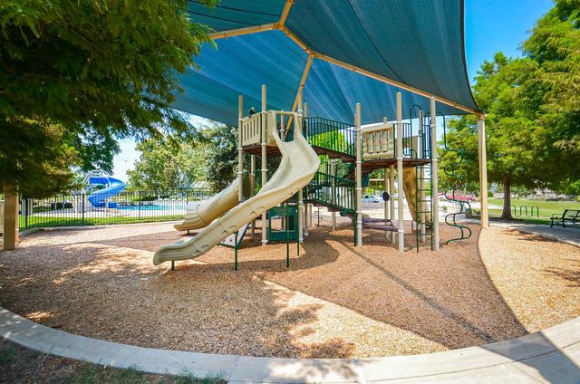 30706 Hawthorn Glen Court, Fulshear, TX 77441