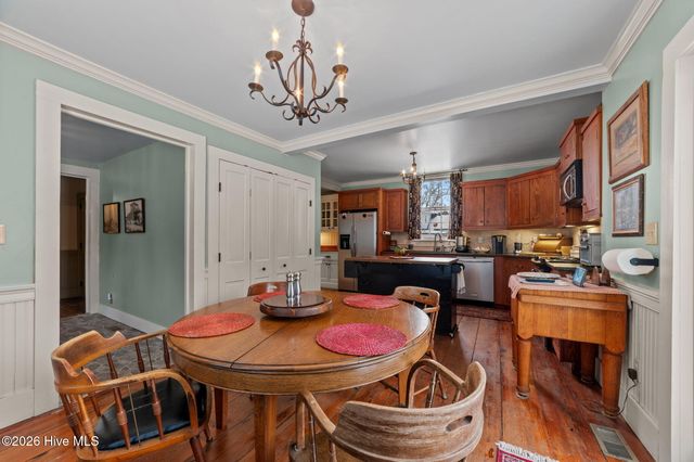 110 W Park Avenue, Tarboro, NC 27886