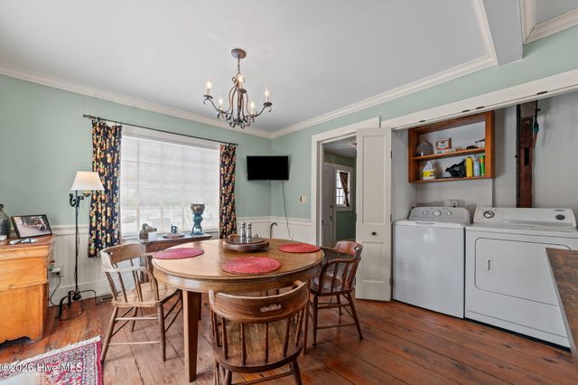 110 W Park Avenue, Tarboro, NC 27886