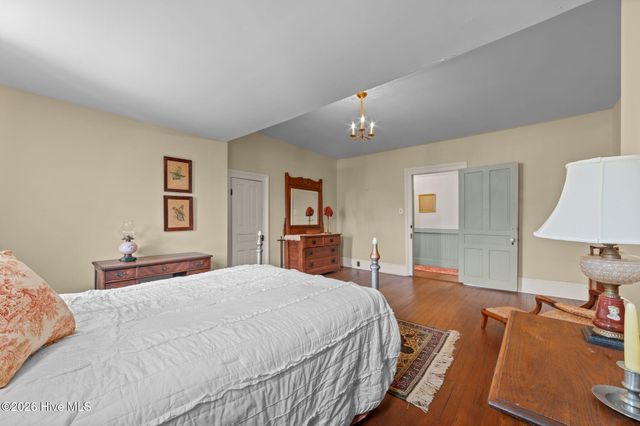 110 W Park Avenue, Tarboro, NC 27886