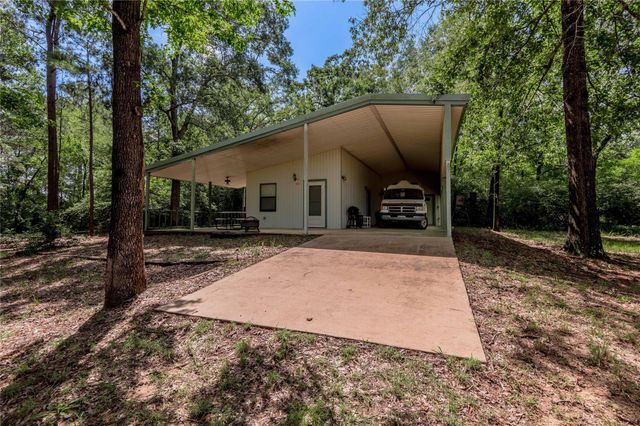 594 County Road 3540, Lovelady, TX 75851