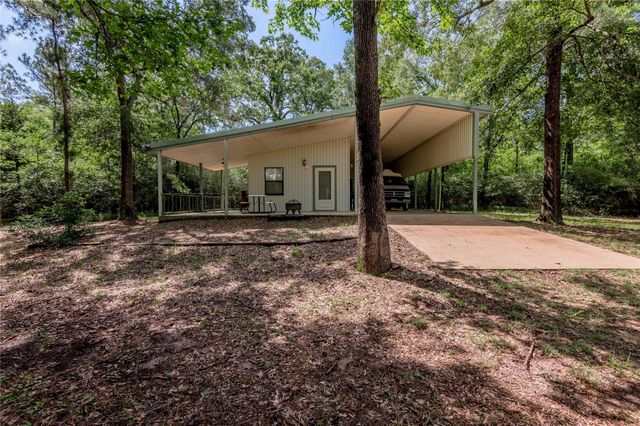 594 County Road 3540, Lovelady, TX 75851