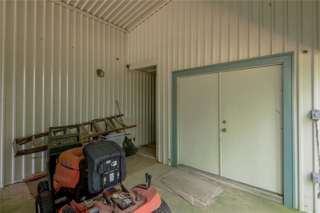 594 County Road 3540, Lovelady, TX 75851