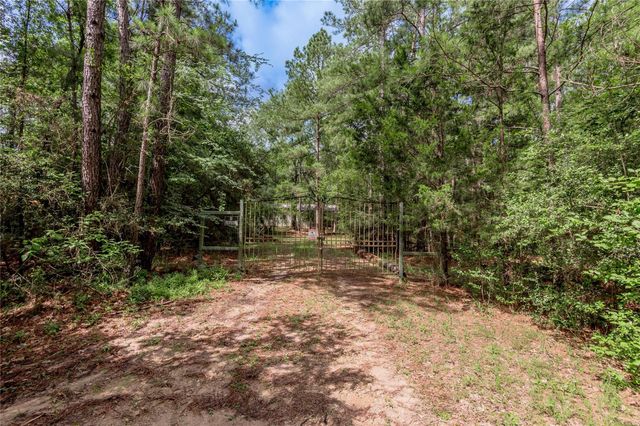 594 County Road 3540, Lovelady, TX 75851