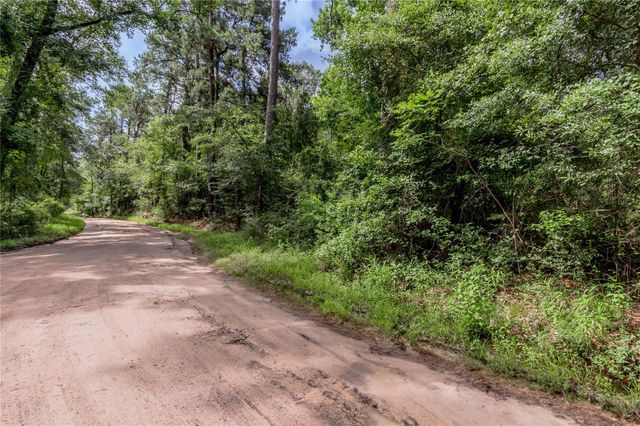 594 County Road 3540, Lovelady, TX 75851