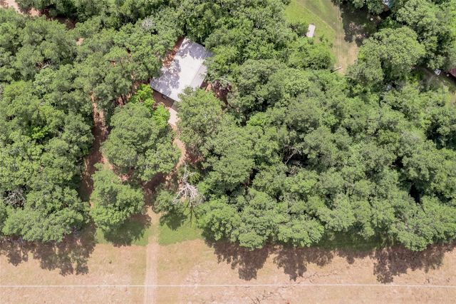 594 County Road 3540, Lovelady, TX 75851