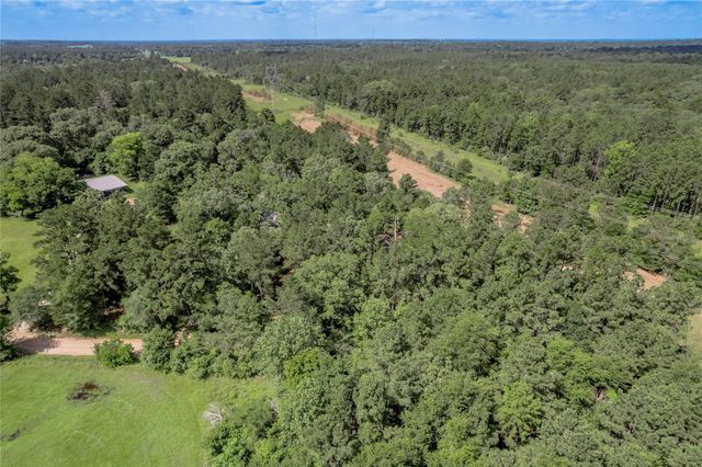 594 County Road 3540, Lovelady, TX 75851