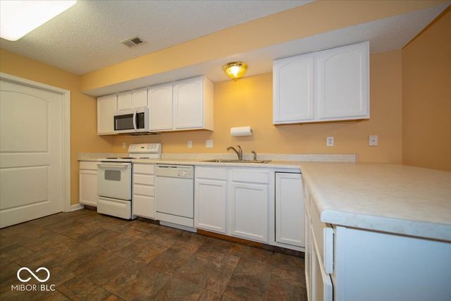 5424 Cutter Corner Way, Indianapolis, IN 46237