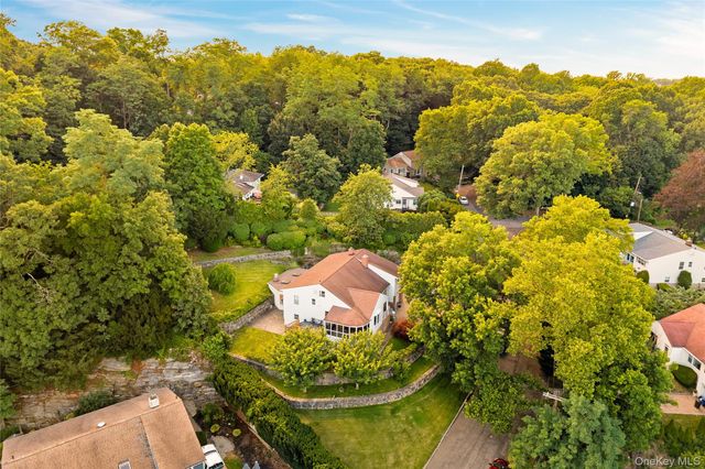 81 Avondale Road, Yonkers, NY 10710