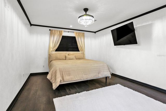 5564 N 63RD WAY N, St Petersburg, FL 33709