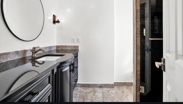 5564 N 63RD WAY N, St Petersburg, FL 33709