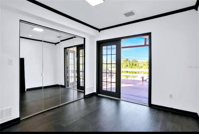 5564 N 63RD WAY N, St Petersburg, FL 33709