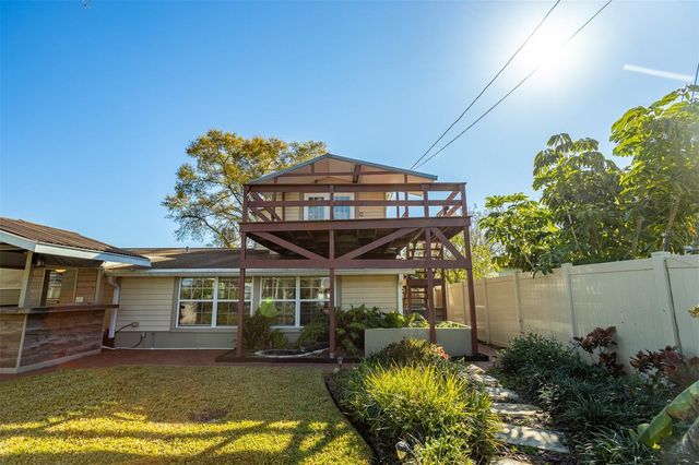 5564 N 63RD WAY N, St Petersburg, FL 33709