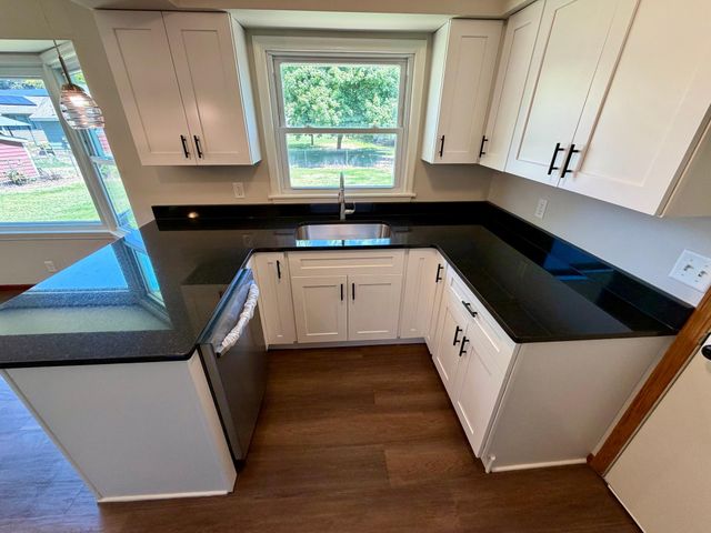 7208 Bryant Avenue N, Brooklyn Center, MN 55430