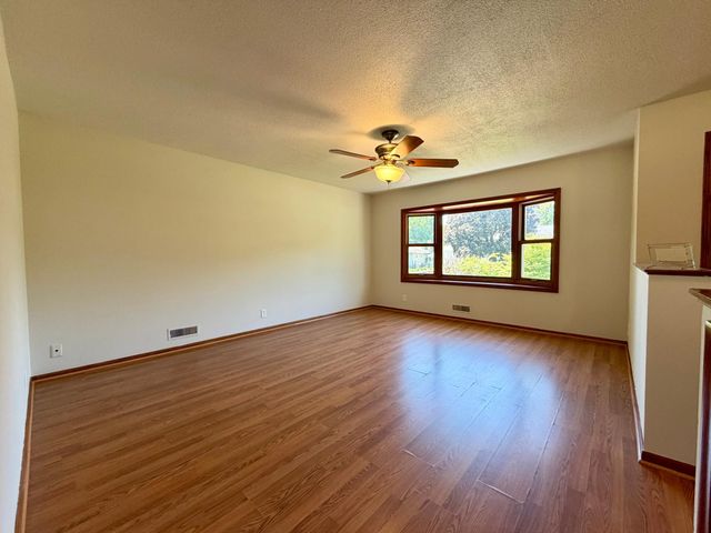 7208 Bryant Avenue N, Brooklyn Center, MN 55430