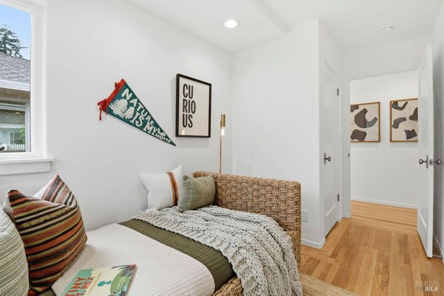 40 Corte Cayuga, Greenbrae, CA 94904