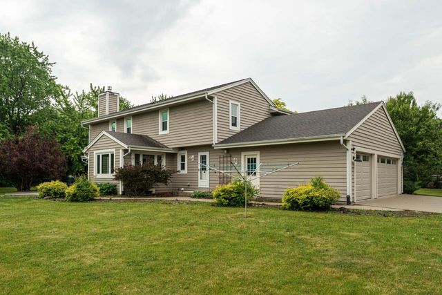 12918 Bell ROAD, Caledonia, WI 53108