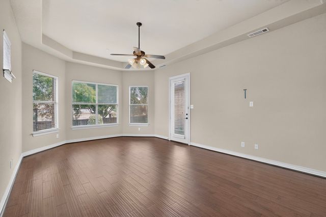 475 Fenwick Drive, Sunnyvale, TX 75182