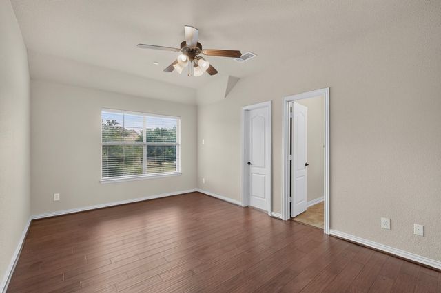 475 Fenwick Drive, Sunnyvale, TX 75182