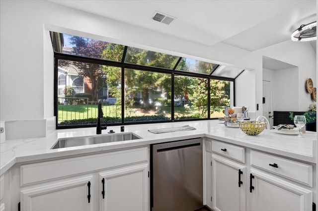 2705 Buena View Court, San Jose, CA 95121