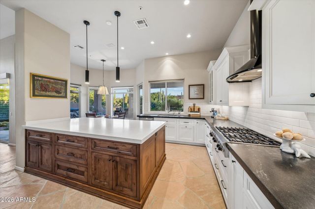 10231 E Saddle Horn Trail, Scottsdale, AZ 85255