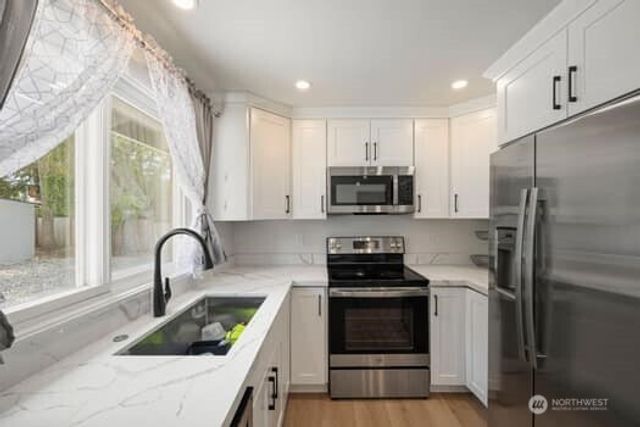 2331 251st Street, Kent, WA 98032