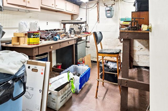 36 WEST 48TH ST, Bayonne, NJ 07002
